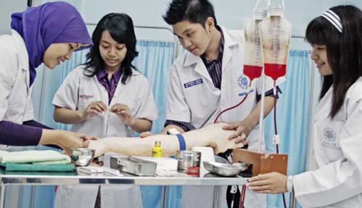 Mau Kuliah Jurusan Kedokteran? Kenali Seluk Beluknya Dulu, Yuk! 34